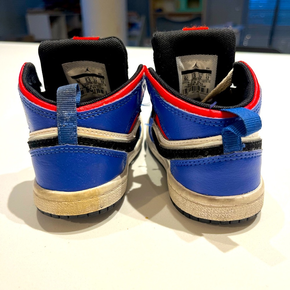 Multi-Color Jordan 1s - Picture 3 of 4